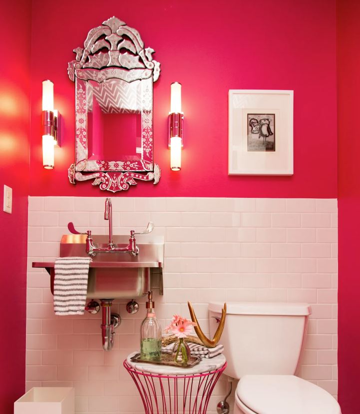 cuarto de baño color rojo