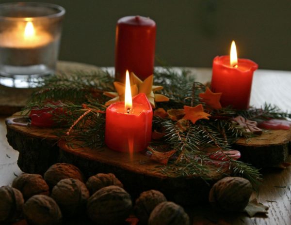 ideas para decorar con velas navideñas