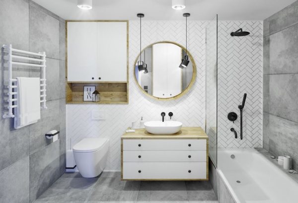 baños blanco y gris modernos